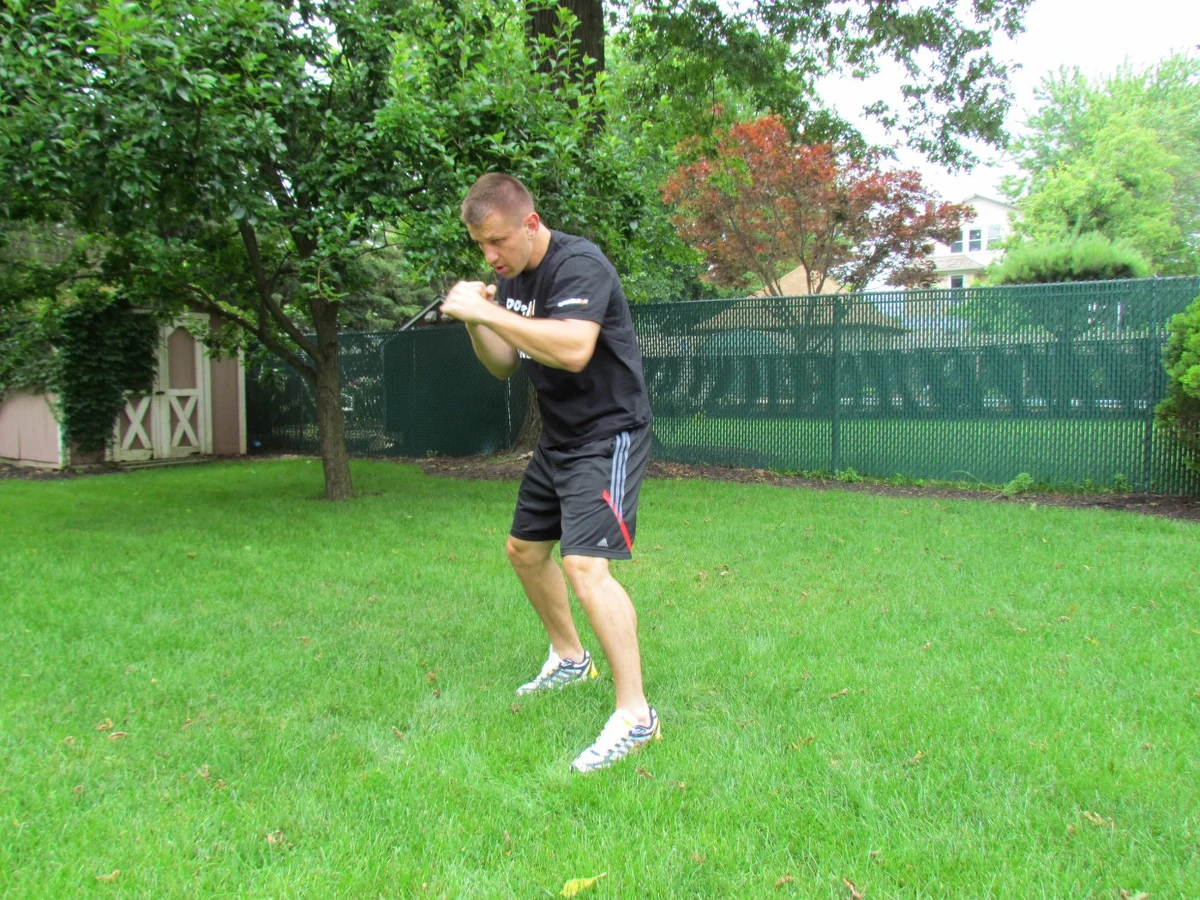 Tomasz Adamek intensywnie przygotowuje się do wrześniowej walki o mistrzostwo świata. "Góral" trenuje kilka razy dziennie. Biega wzdłuż rzeki Hudson na tle Manhattanu i ćwiczy w klubach w Jersey City. Przygotowania Polaka do walki z Kliczką obserwował nasz korespondent Paweł Żuchowski.