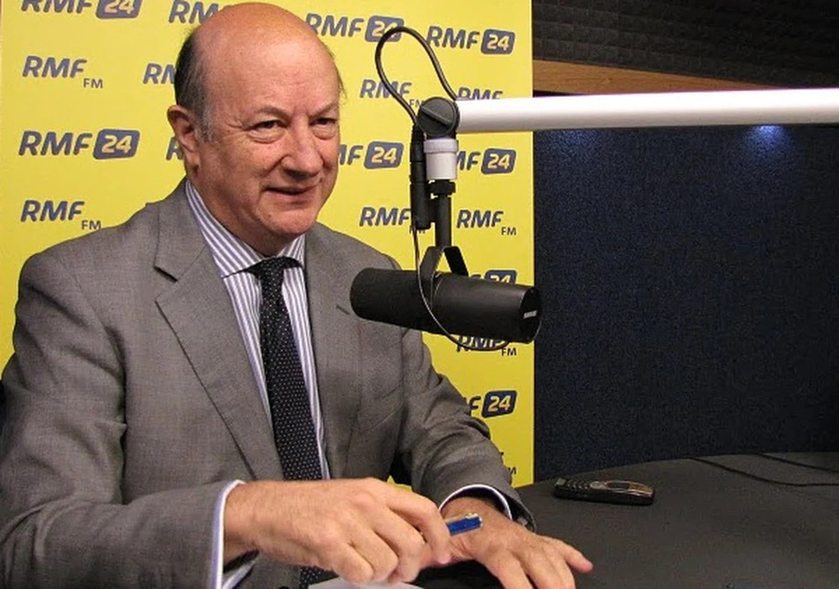 Piątkowa interwencja NBP i BGK to silne zaznaczenie, że państwo istnieje, że nie jesteśmy bezsilni - mówi w Kontrwywiadzie RMF FM Jacek Rostowski. Od wczoraj skończyły się spekulacje na polskiej walucie. Nie bronimy konkretnego kursu - zaznacza. Ale mając do czynienia z działaniami stadnymi spekulantów, takie działania musimy rozbijać.
