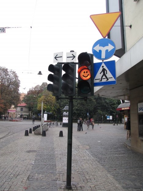 Dziwne To Bo Dziwny Jest Ten świat