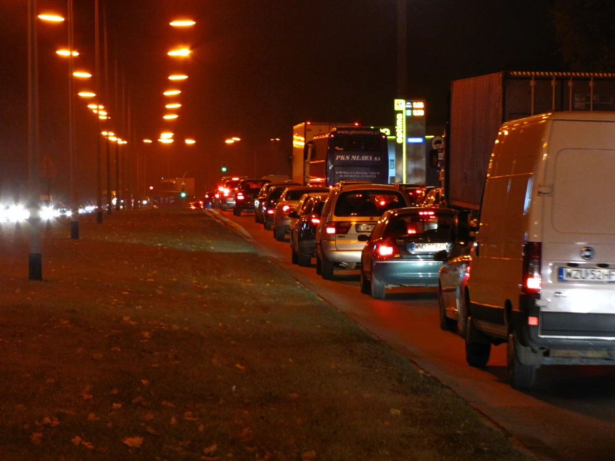 Przez cały długi weekend od 28 października do 1 listopada w RMF24.pl będziemy prowadzić dla Was specjalne relacje z polskich dróg "minuta po minucie". Możecie je współtworzyć także Wy, wysyłając nam informacje i zdjęcia na Gorącą Linię RMF FM.