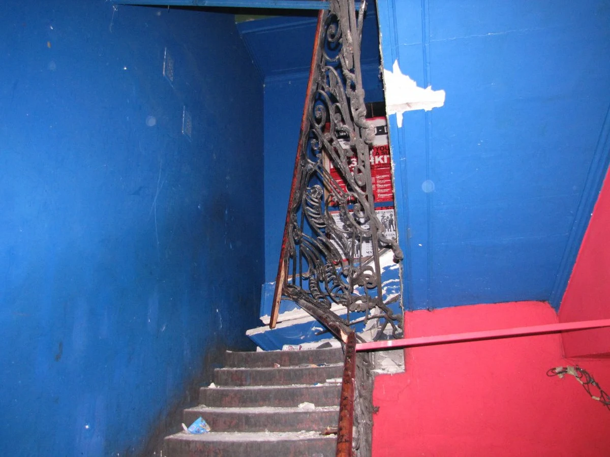 Wszystkie osoby poszkodowane w katastrofie budowlanej w centrum Krakowa wyszły już ze szpitala. W nocy w kamienicy mieszczącej kilka klubów zawaliły się schody. 11 osób zostało lekko rannych, ewakuowano dwa tysiące osób.