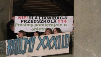 Krakowscy uczniowie walczą o przetrwanie swoich szkół