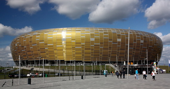 Wykonawca gdańskiego stadionu PGE Arena zapłaci karę za 18 dni opóźnienia, z jakim oddano obiekt na Euro 2012. Chodzi o niecałe cztery miliony 700 tysięcy złotych.