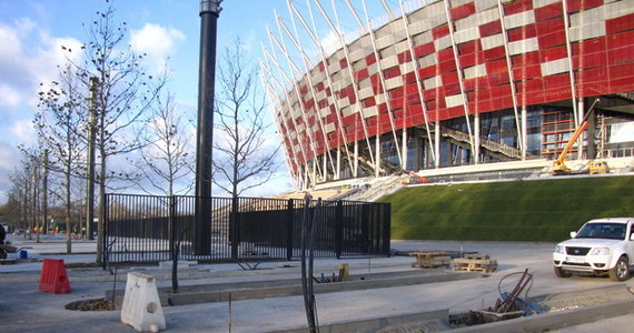 Straż pożarna nie zgadza się na zorganizowanie imprezy otwarcia Stadionu Narodowego. W piątek odrzuciła wniosek Narodowego Centrum Sportu w tej sprawie - dowiedział się dziennikarz RMF FM Mariusz Piekarski. 29 stycznia na stadionie miał odbyć się otwarty dla publiczności koncert polskich zespołów.