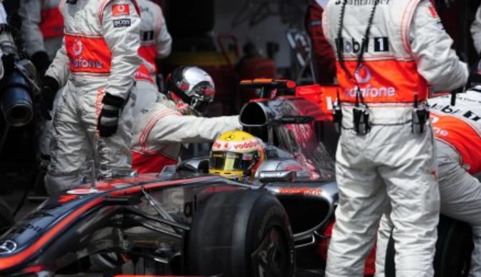 McLaren pojedzie w 2010