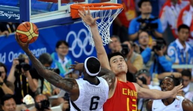 Yao Ming i LeBron James razem?