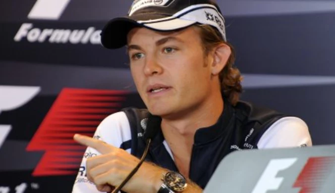 Rosberg zgubił kask. Teraz funduje nagrodę