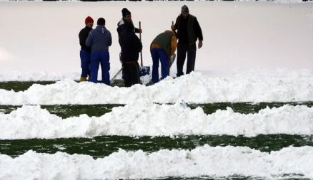 Anglia: Mróz i śnieg storpedował rozgrywki Pucharu Ligi