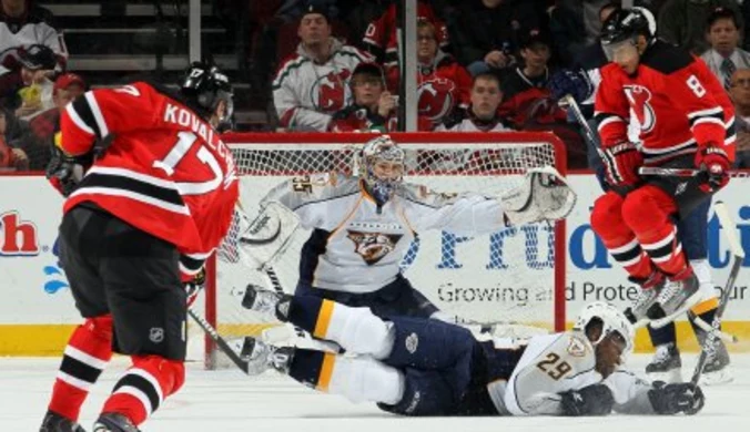 NHL: Pierwszy gol Kowalczuka dla Devils