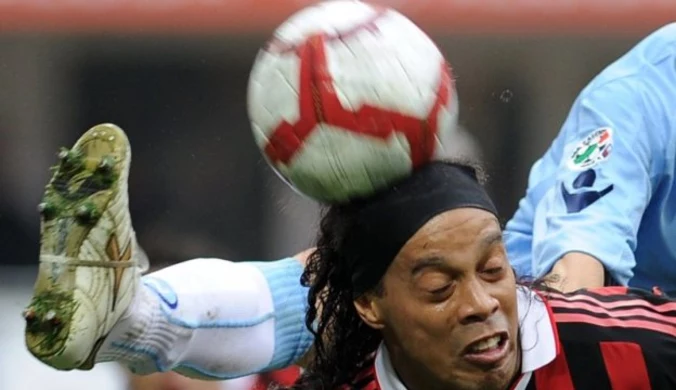 Ronaldinho rozważa nową ofertę kontraktową AC Milan