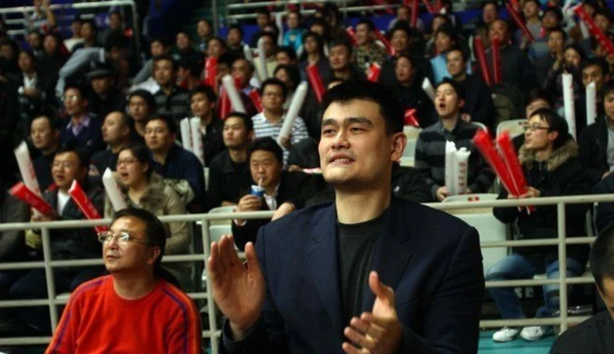 Yao Ming rozważy zakończenie kariery