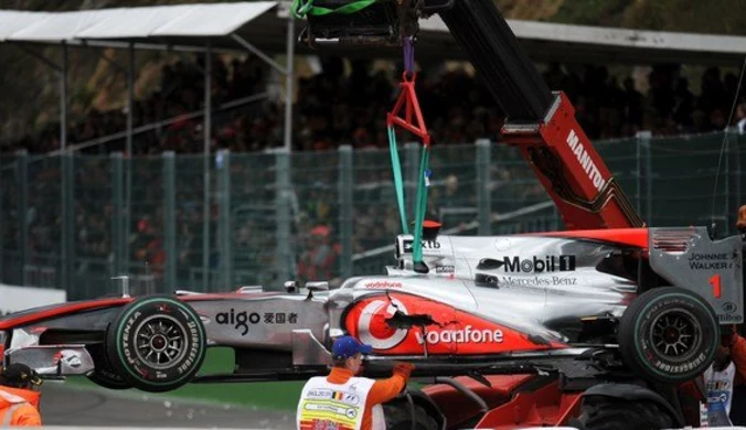 Button wciąż zły na Vettela za wypadek na Spa