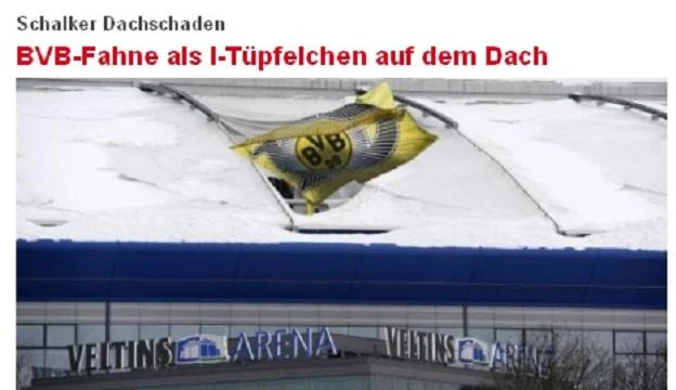 Flaga Borussii na stadionie Schalke