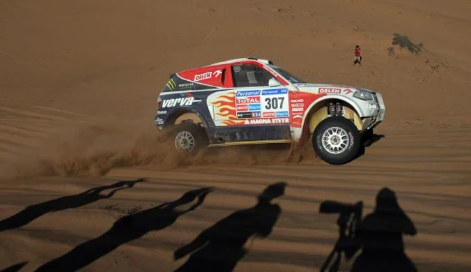 Rajd Dakar - Hołowczyc drugi, Przygoński piąty