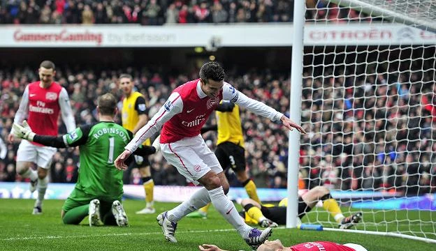 Kanonada "Kanonierów", hat-trick van Persiego