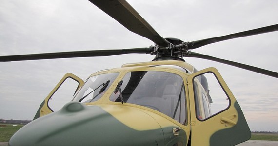 Jest szybki, lekki i nowoczesny, a do tego aż 75 procent podzespołów do niego powstanie w Polsce. Tak producenci zachwalają śmigłowiec AW 149, który został zaprezentowany w Świdniku. Maszyna to konkurent produkowanego w Mielcu helikoptera Sikorski w przetargu na sprzęt dla polskiej armii.