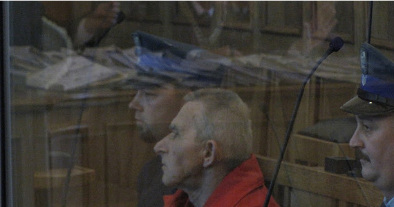 Sąd apelacyjny w Łodzi utrzymał wyrok dożywocia dla Ryszarda Cyby, który w październiku 2010 roku w łódzkiej siedzibie PiS zastrzelił Marka Rosiaka i ranił nożem Pawła Kowalskiego. Oskarżonego nie było na rozprawie. Nie chciał być dowieziony z Zakładu Karnego w Raciborzu, gdzie przebywa.