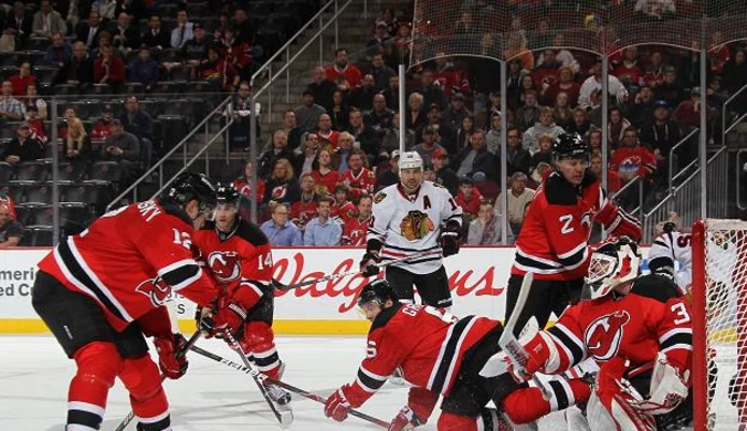 New Jersey Devils - Chicago Blackhawks 2-1 po karnych