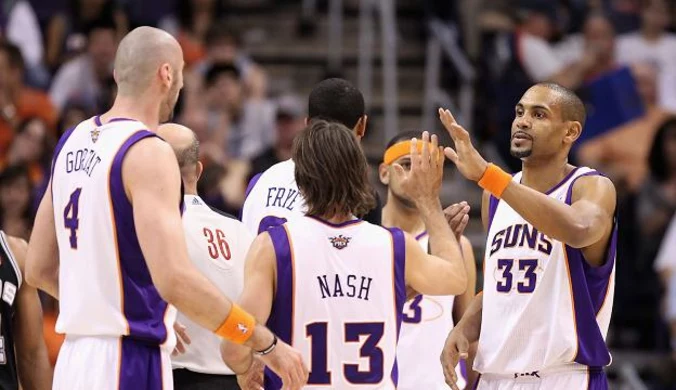 NBA: Nash przesądził o zwycięstwie Suns, 14 punktów Gortata