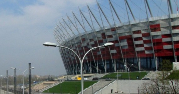 Dokładnie 45 dni pozostało do pierwszego gwizdka na Euro 2012. Tymczasem na Stadionie Narodowym nie wszystko jest jeszcze gotowe. Robotnikom pozostał niespełna tydzień na usunięcie usterek i drobnych wad zgłoszonych przez nadzór budowlany.