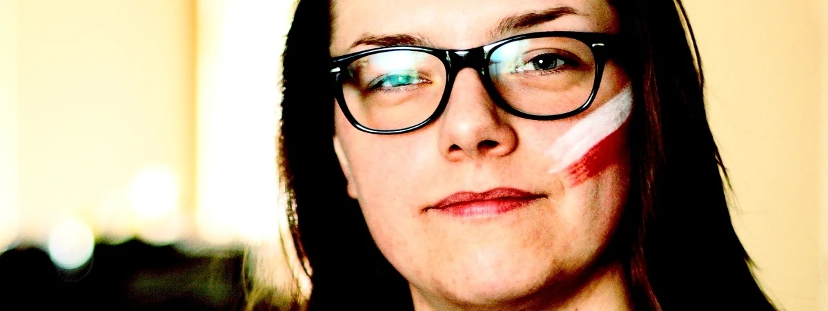 Nie zapytam, ile trwa mecz piłki nożnej. Nie schowam się w bunkrze. Mało tego, zamierzam obejrzeć wszystkie spotkania polskiej reprezentacji na ME. Zresztą mecze innych zespołów też, bo warto! Tak, drodzy Panowie, jestem po Waszej stronie. Będę dla Was dobra na Euro.