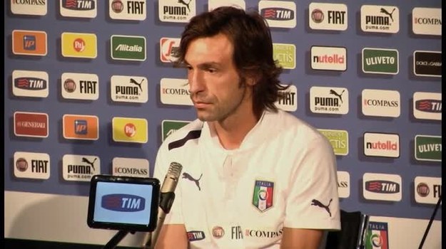 Mamy ten sam team spirit i wielką determinację, aby wygrać ten turniej. Na razie jednak jeszcze nic nie osiągnęliśmy. Jesteśmy dopiero w półfinale - powiedział w Krakowie Andrea Pirlo z reprezentacji Włoch.