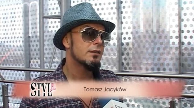 Mnogość trendów pozwala nam wybrać to, w czym dobrze się czujemy, i zrezygnować z tego, co nas szpeci - mówi Tomasz Jacyków. Stylista poleca naszej uwadze koronki, styl boho i pastele.