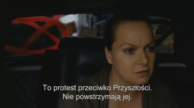 Eric Parker - 28-letni milioner i "złote dziecko" Wall Street - jadąc przez Manhattan, spostrzega nagle tablicę z kursami walut. Cyfry bardzo szybko idą w górę, a to może oznaczać tylko jedno - finansowe imperium Erica Parkera z każdym ruchem wskazówki zegara zbliża się do upadku...