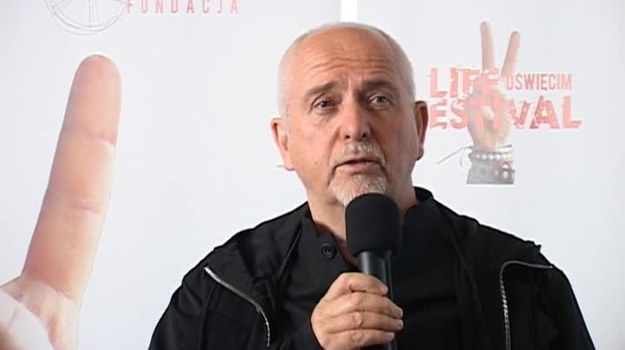 Podczas konferencji prasowej na Life Festival Oświęcim Peter Gabriel odpowiadał na pytania dotyczące swojej muzykującej córki, zawiłości języka polskiego, a także twórczości polskich wykonawców.