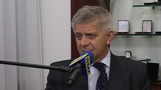 Po expose Tuska i zapowiedziach reform nie będzie krwi i łez, ale pot na czole będzie - mówił w Kontrwywiadzie RMF FM prezes NBP Marek Belka. I uspokaja: - Nawet nie zbliżymy się do granicy recesji.