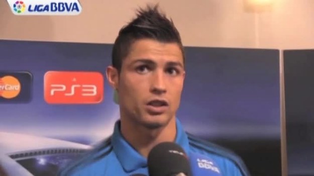 Znajduję się w fantastycznym momencie mojej kariery - powiedział Cristiano Ronaldo po meczu z Olympique Lyon, w którym zdobył dla Realu Madryt dwa gole, strzelając tym samym swoją 99. i 100. bramkę w barwach "Królewskich". /źródło: The NewsMarket/