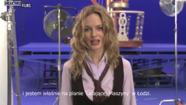 Heather Graham przyjechała do Łodzi, aby wziąć udział w zdjęciach do animowanej produkcji "Latająca maszyna". Gra kobietę, która wraz ze swoimi dziećmi zostaje wciągnięta do świata animowanego filmu 3D, gdzie czeka ich misja sprowadzenia machiny z powrotem do Polski.