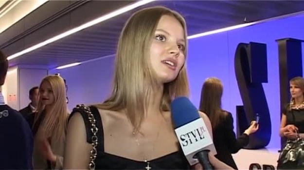 Miałam przyjemność pracować z najlepszymi - mówi popularna polska top modelka, Magda Frąckowiak. INTERIA.TV opowiedziała o zaletach pracy modelki, podróżach i o tym, co robi w wolnych chwilach.