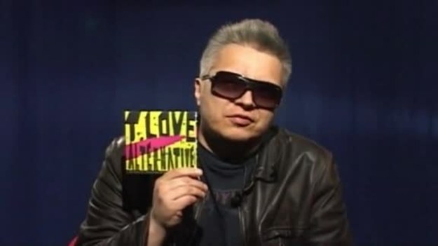 T.Love Alternative gra tylko materiał z lat 80., garażowy, pachnący potem - Muniek Staszczyk o reedycji pierwszego demo obecnego T.Love i związanej z tym trasie koncertowej.