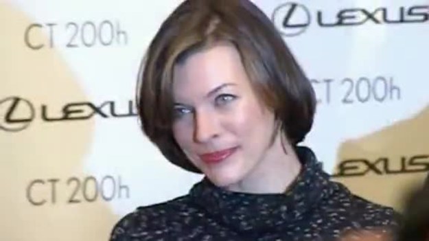 Milla Jovovich - aktorka, modelka i piosenkarka - gościła na gali Lexus Fashion Night w Warszawie.