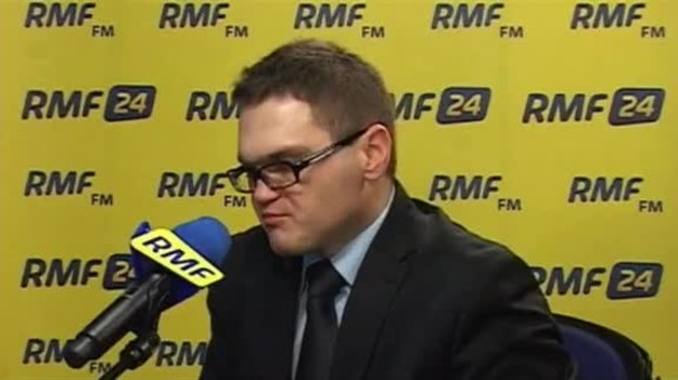 Prokuratorzy zapewniają, że zrobią wszystko, by wyjaśnić nasze wątpliwości - powiedział gość Kontrwywiadu RMF FM mecenas Rafał Rogalski.