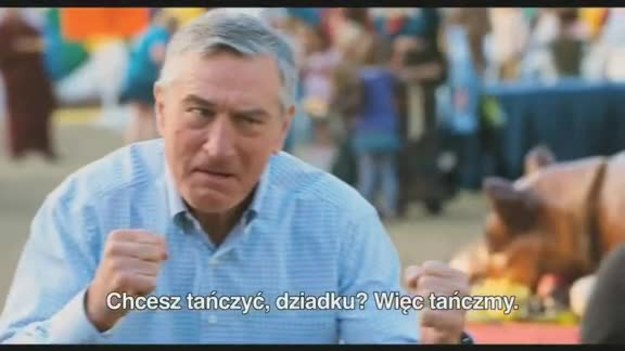 Kontynuacja "Poznaj moich rodziców". Greg (Ben Stiller) jest już ojcem dwóch małych Fockersów i coraz lepiej mu się wiedzie, ale "ukochany teść" (Robert de Niro) wciąż jest podejrzliwy w stosunku do swojego "ulubionego zięcia".