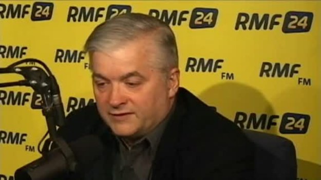 W wyborach zagłosuję na tego, który ma szansę wygrać - mówił w Kontrwywiadzie RMF FM Włodzimierz Cimoszewicz. - Na 99 procent jesteśmy skazani na Komorowskiego - dodał.