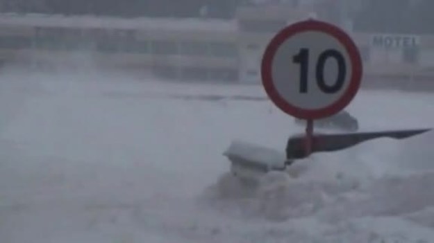 Mróz i śnieg mają też dobre strony. Szczególnie, jeśli ma się do dyspozycji odpowiedni samochód. Oto, jak subaru radzi sobie na śniegu.