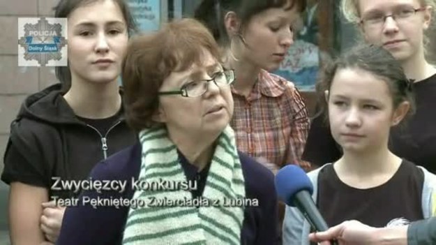 Miłosz, Szymborska, młodzież i policja. Wszystkich łączą przedstawienia o tematyce prewencyjnej, których prezentacje odbyły się 28 października w Lubinie.