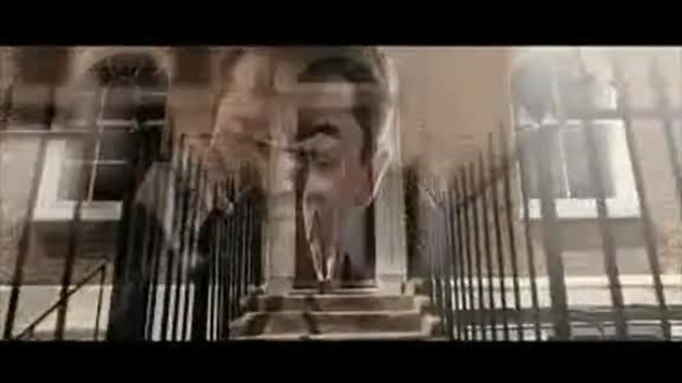 Kiedy rosyjski gangster zamyka szemraną transakcję sprzedaży ziemi, w Londynie pojawiają się miliony dolarów, a wszyscy kryminaliści zaczynają snuć plany przejęcia pieniędzy. Film Guya Ritchiego z Gerardem Butlerem i Thandie Newton. Premiera DVD - 17 sierpnia 2009.