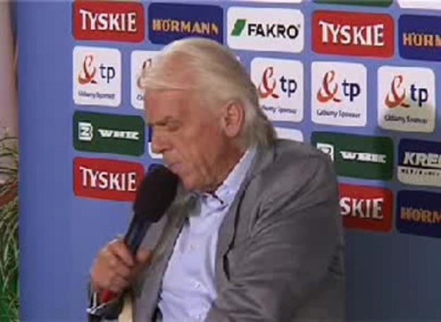 Jeśli wydaje wam się, że po moim odejściu pojawi się 11 Van Nistelrooyów, to mogę odejść - powiedział Leo Beenhakker.