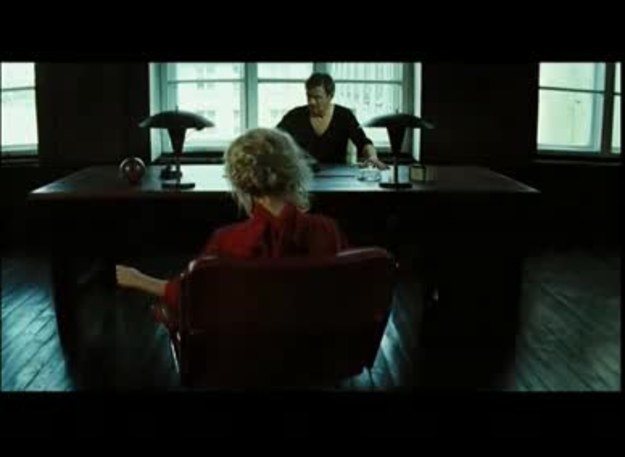 W tym odcinku magazynu filmowego "Zoom" zobaczycie recenzję "Nieruchomego poruszyciela" i dowiecie się, co słychać w świecie filmu.