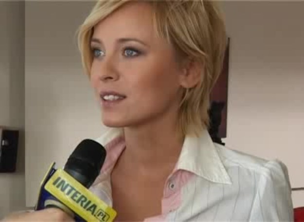 Piosenką "Tylko Ty" debiutuje zespół Kangoo z wokalistką Magdą Kasprzyk. Zobacz relacje wideo z planu teledysku.