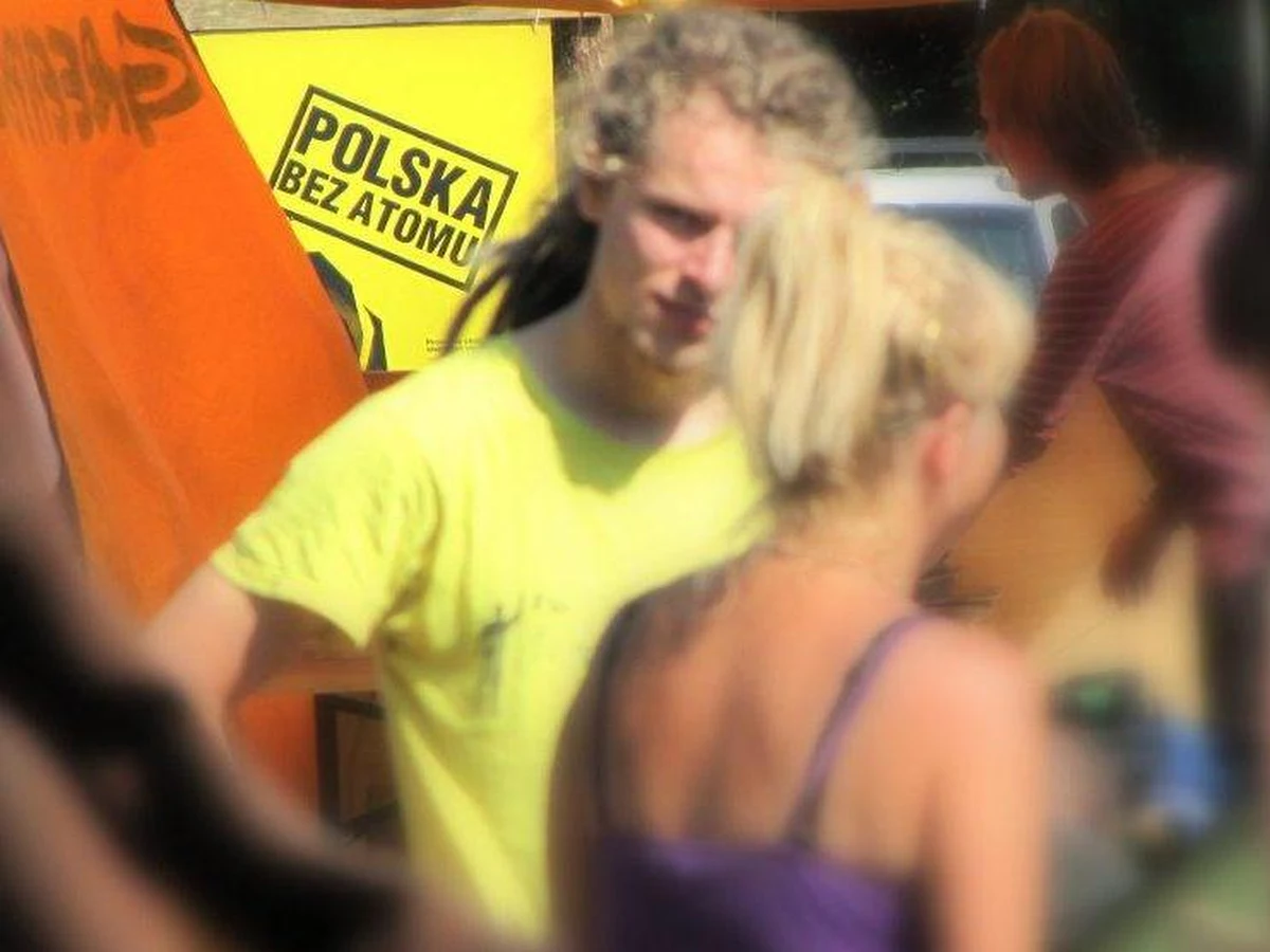 Od 150 do 200 osób uczestniczy w antyatomowym obozie w Lubiatowie w gminie Choczewo w woj. pomorskim. To jedna z trzech potencjalnych lokalizacji elektrowni jądrowej. Obóz ma charakter protestacyjno-edukacyjny. Zwieńczy go protest przeciwko energii jądrowej, którzy w niedzielę ma się odbyć w Gdańsku.