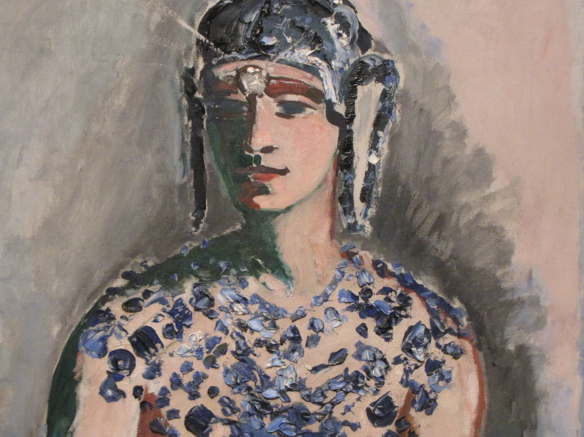 Projektowała dla Heleny Rubinstein i Antoine'a de Paris, współpracowała z Siergiejem Diagilewem i jego Baletami Rosyjskimi. W autorskim butiku Sary Lipskiej na avenue des Champs-Élysées ubierały się aktorki i rosyjskie arystokratki mieszkające w Paryżu. Nową wystawę "Sara Lipska. W cieniu mistrza" pokazuje odział Muzeum Narodowego - warszawska Królikarnia.