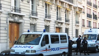 Kobiecy gang okrada francuskich emerytów