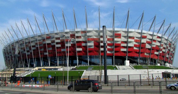 313 tysięcy złotych - na tyle Narodowe Centrum Sportu wycenia zniszczenia na Stadionie Narodowym podczas meczów Euro 2012. Rachunek tej wysokości został właśnie wysłany do UEFA. W protokole strat nie ma wielkich zniszczeń.
