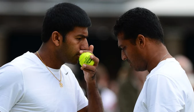 Puchar Davisa: Dwaj tenisiści zdyskwalifikowani