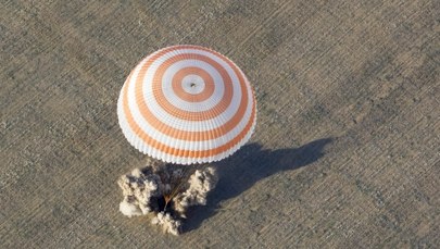Trzej członkowie załogi ISS wrócili bezpiecznie na Ziemię